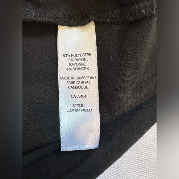 RICKI’S Women’s T-Shirt With Butterfly Sleeves - Picture 3 of 5